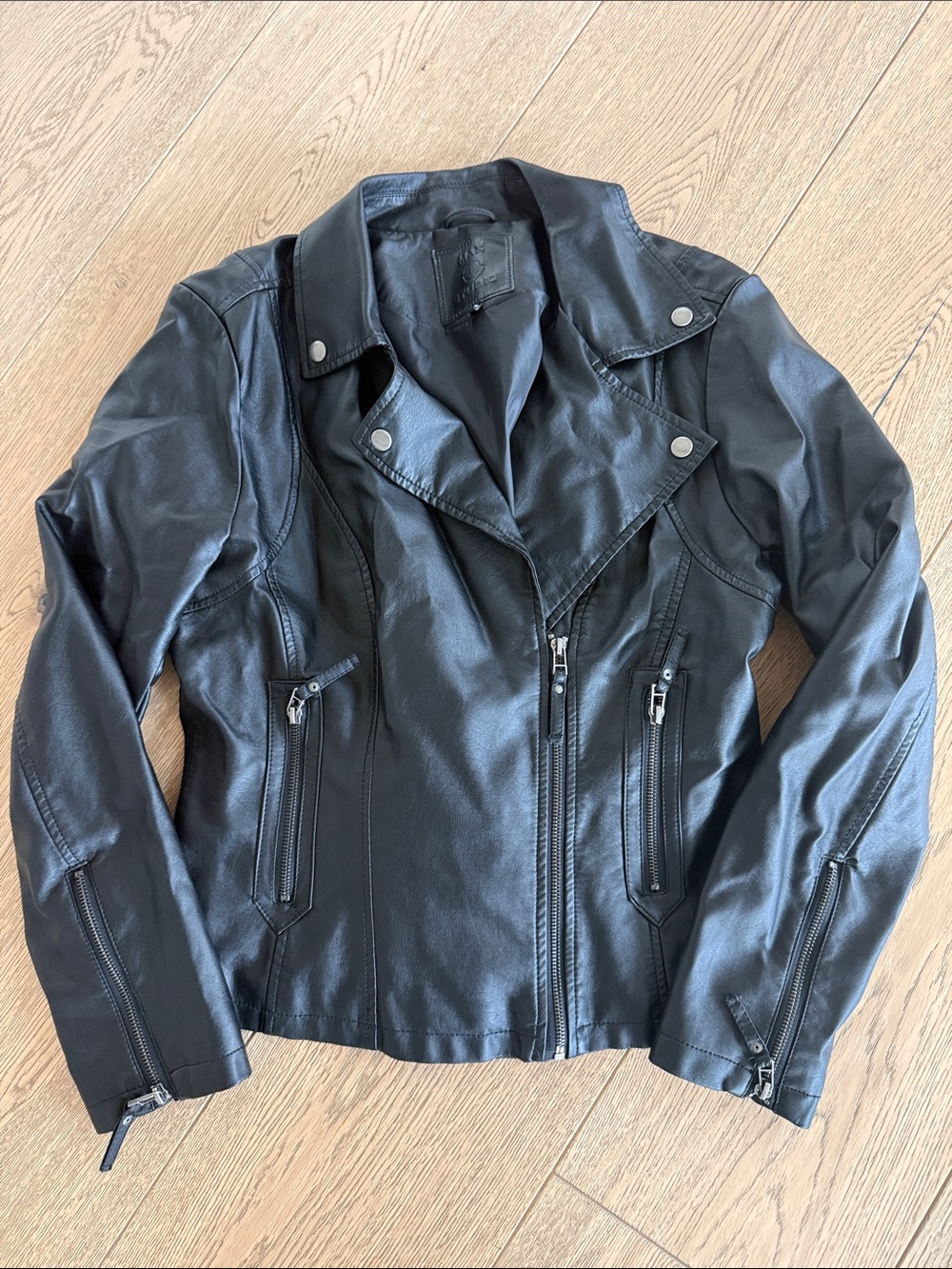 Max Studio Black Faux Leather Moto Jacket size L